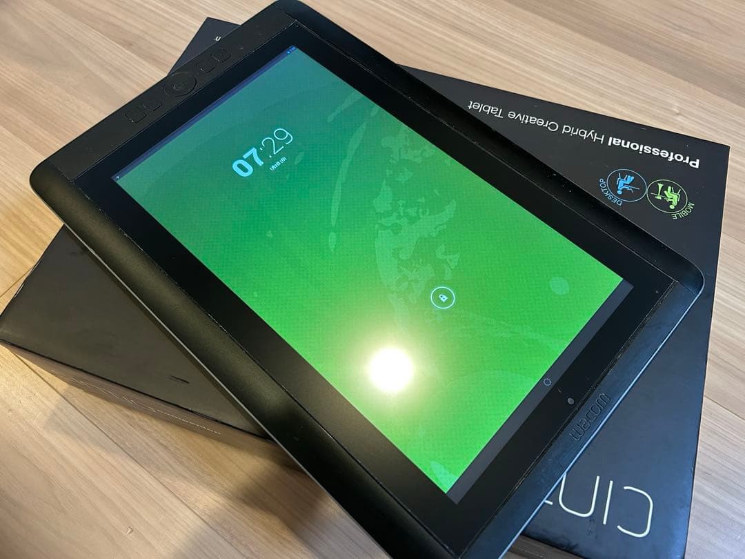 Wacom Cintiq Companion 液晶ペンタブレット 本体