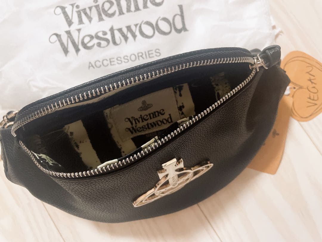 Vivienne Westwood レザー ボディバッグ ウエストポーチ