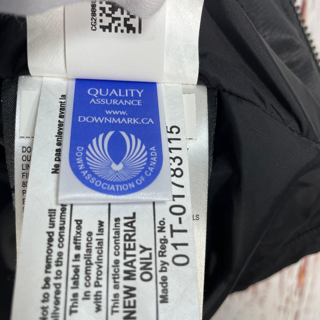 【美品】  カナダグース　ダウンベスト　 黒　ロゴ