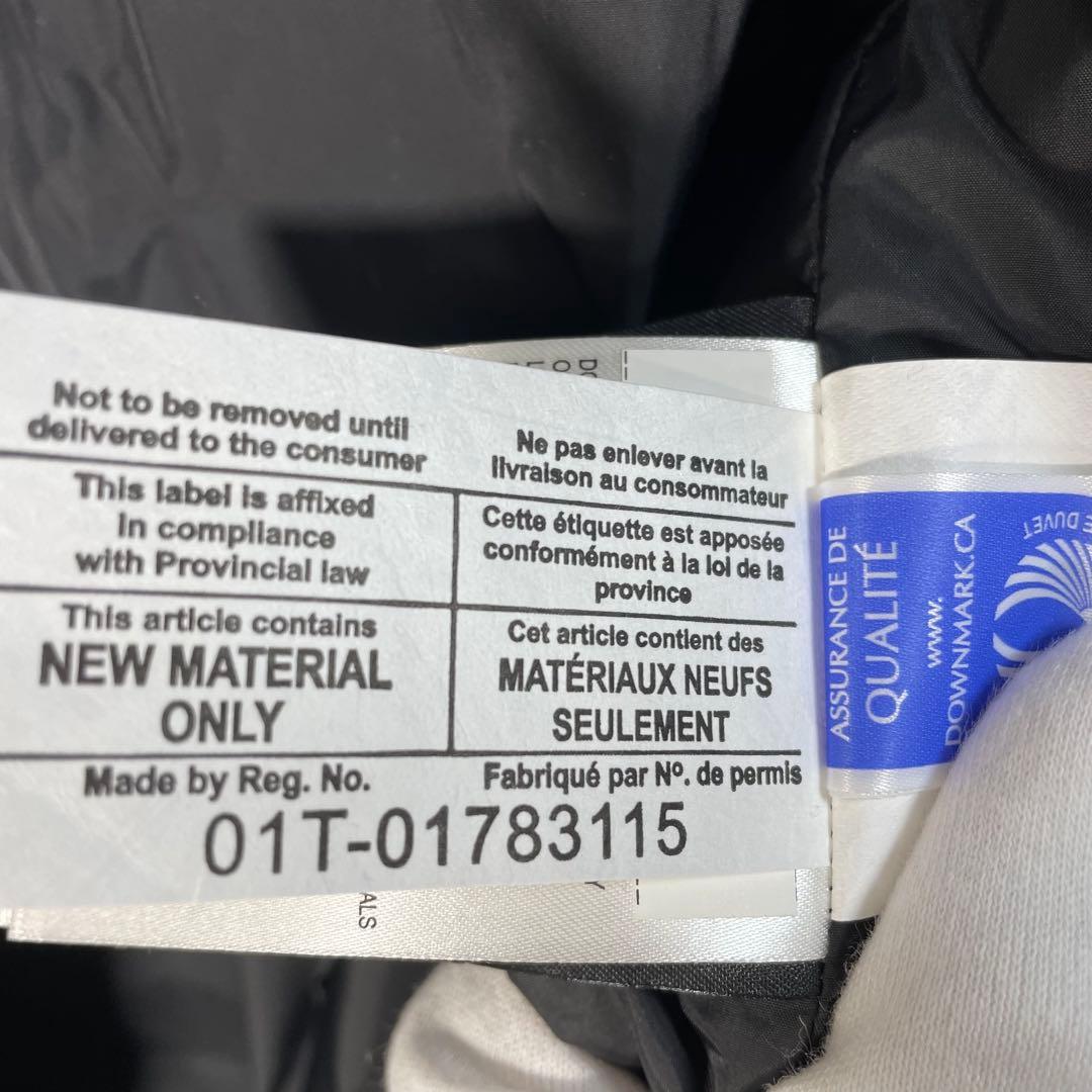 【美品】  カナダグース　ダウンベスト　 黒　ロゴ