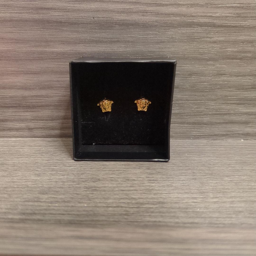 ヴァルサーチ VERSACE メデューサ ピアス