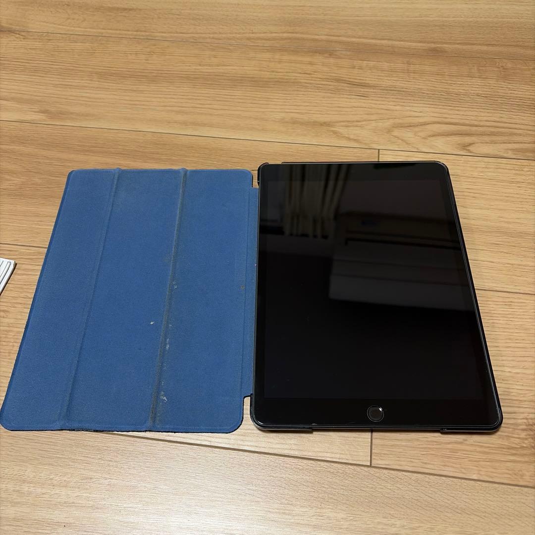 Apple iPad 第9世代 シルバー A2602本体