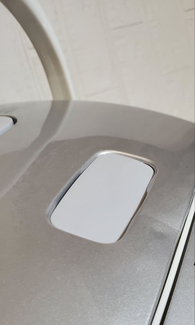 2024年製　 象印　炊飯器　5.5合炊き　極め炊き　黒釜　ホワイト系　調理家電