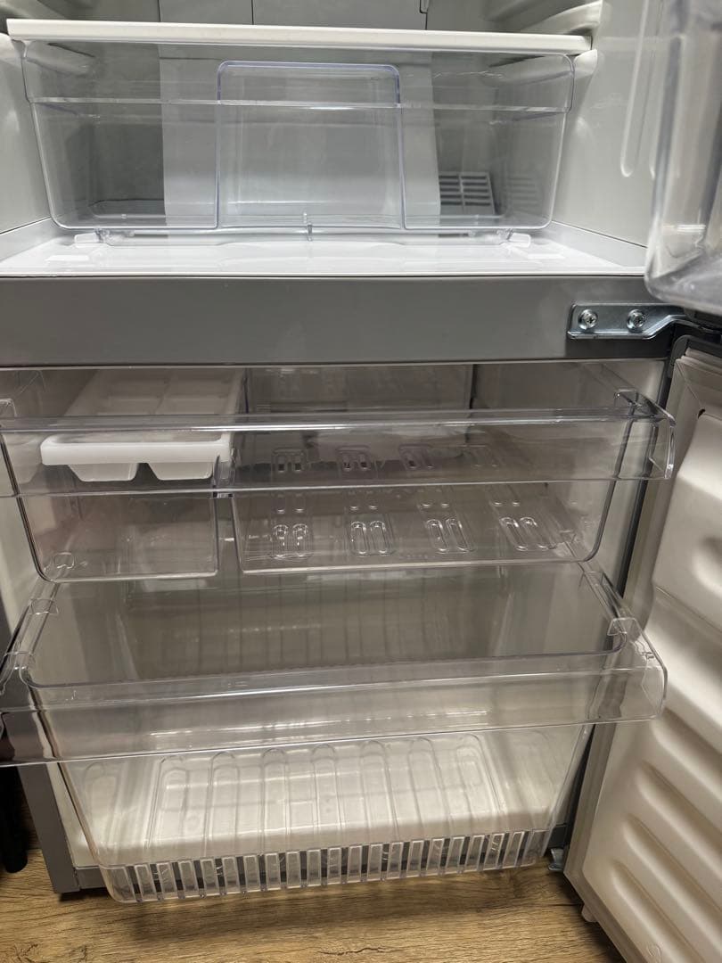 大幅値下げ！【送料込み】冷凍冷蔵庫UR-J110H 2017年製