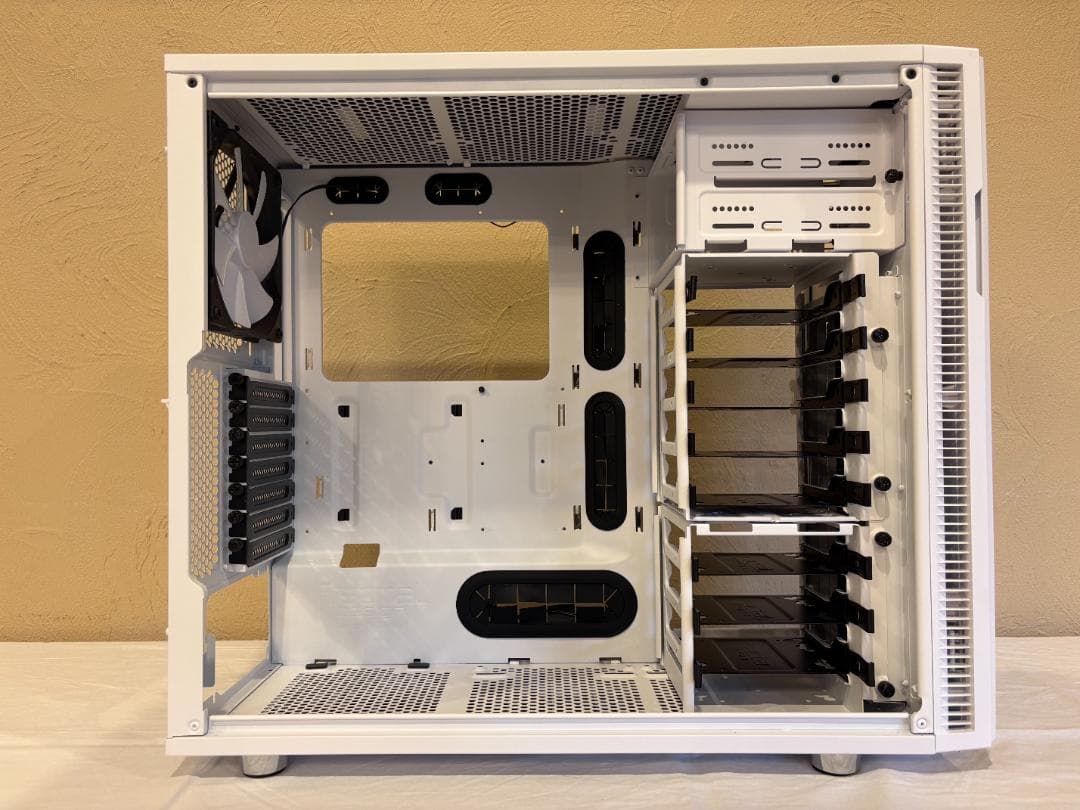 【美品完品】Fractal Design Define R5 Window 白