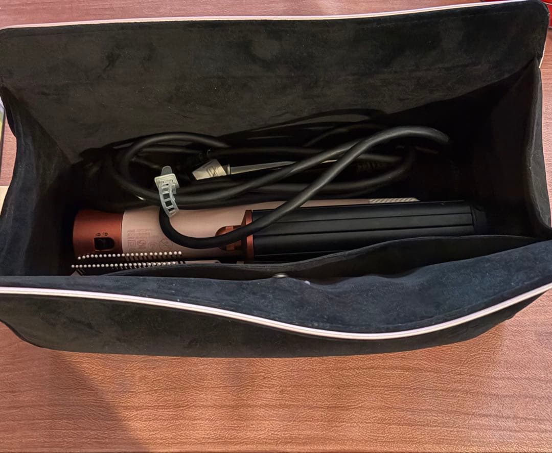 ドライヤー ヘアスタイラー 数量限定さくらチェリー ダイソン Dyson