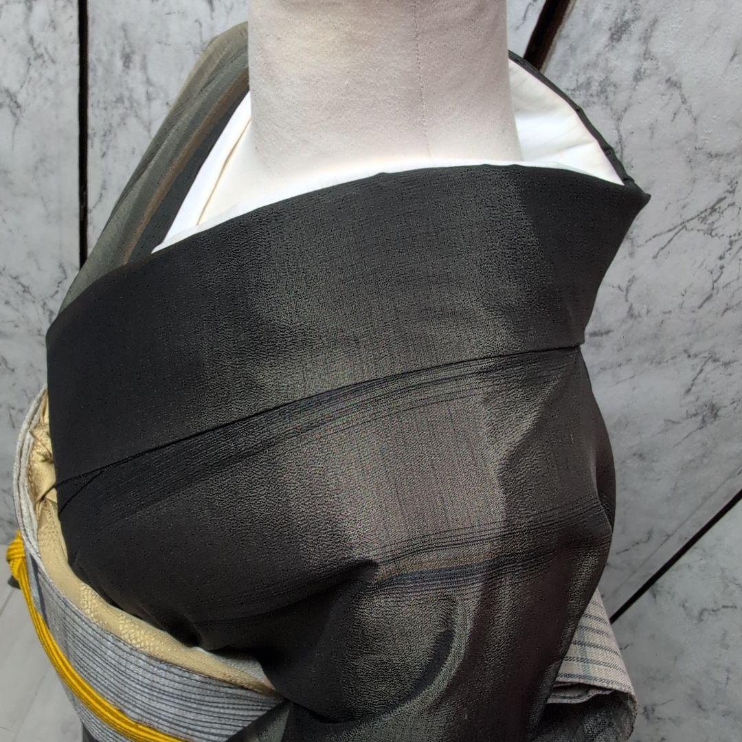 正絹大島紬小紋着物 　ストライプ　モスグリーン系色々