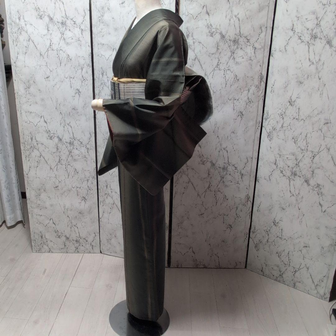 正絹大島紬小紋着物 　ストライプ　モスグリーン系色々