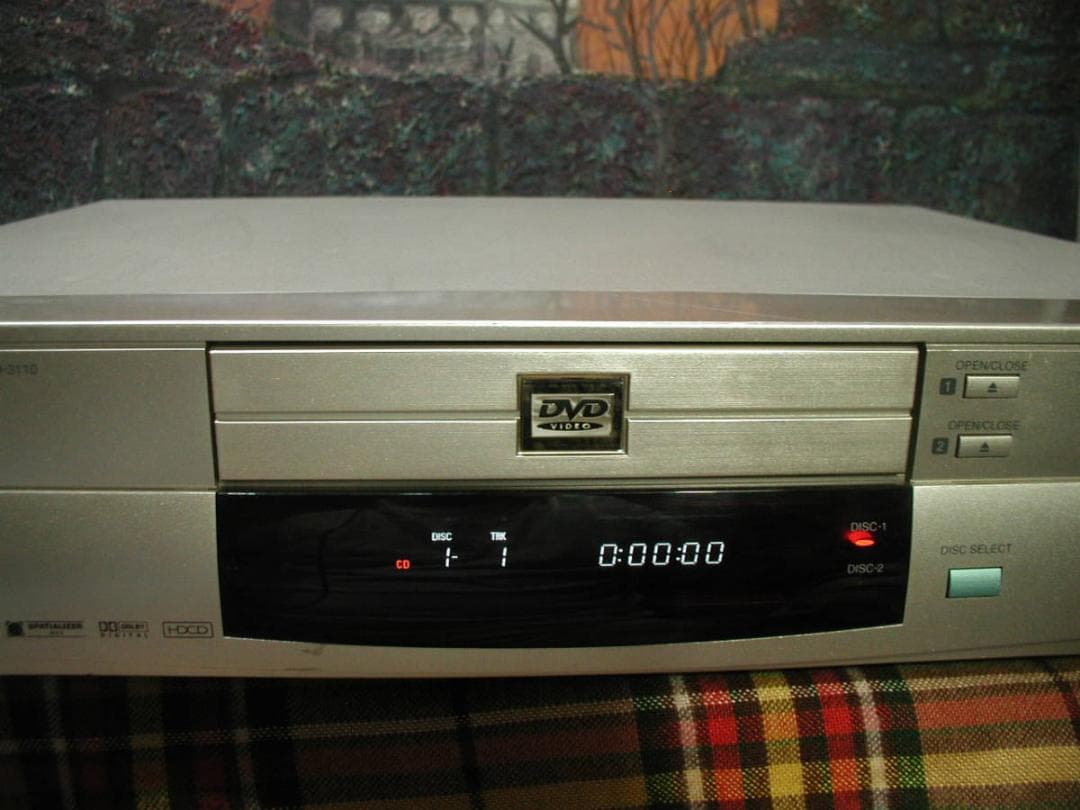 ★東芝 SD-3110. DVD/CD プレーヤー 。動作は良好です★