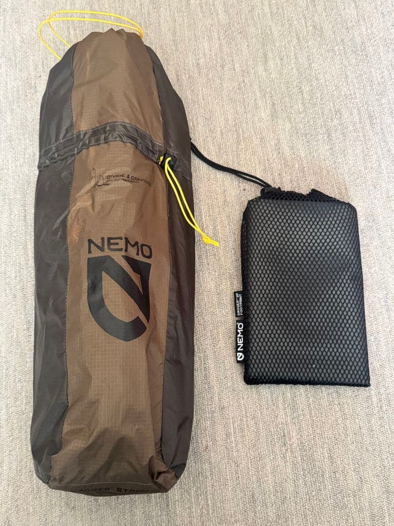 NEMO ニーモ ダガーストーム2P + 純正フットプリント