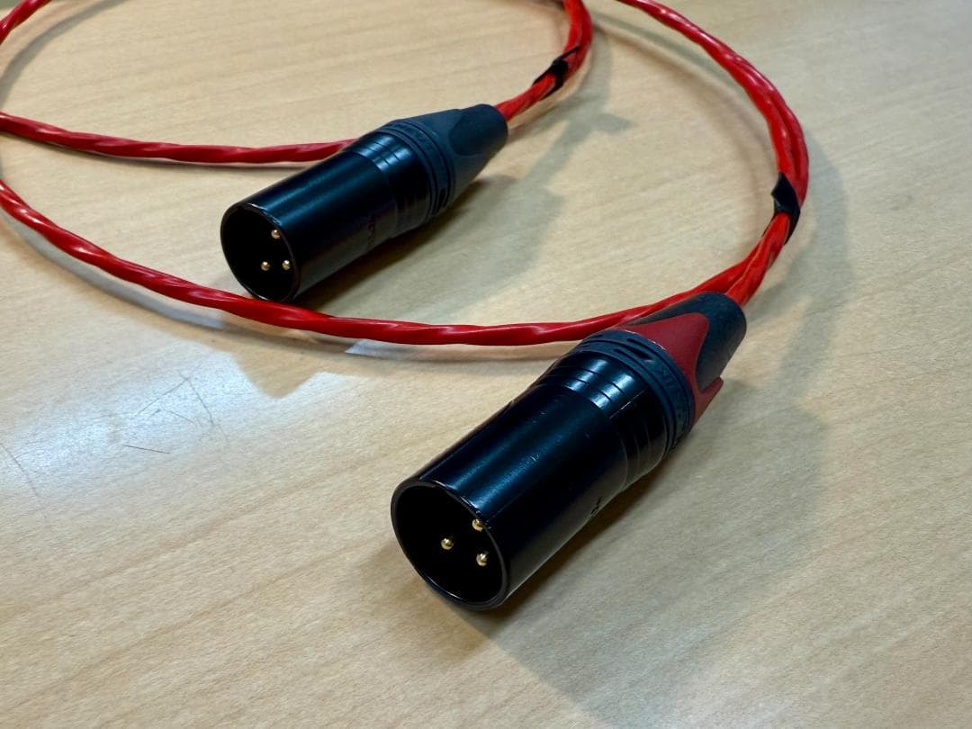 BELDEN 88760 TRSフォンプラグ⇒XLRオス 金メッキ 1m ペア