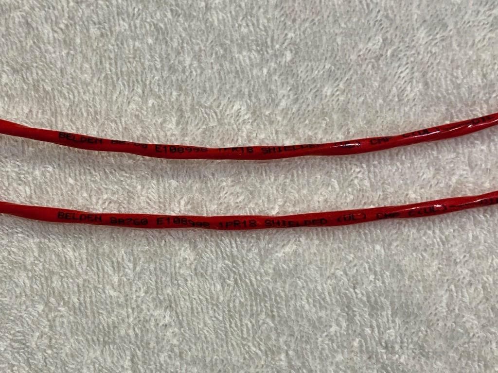 BELDEN 88760 TRSフォンプラグ⇒XLRオス 金メッキ 1m ペア