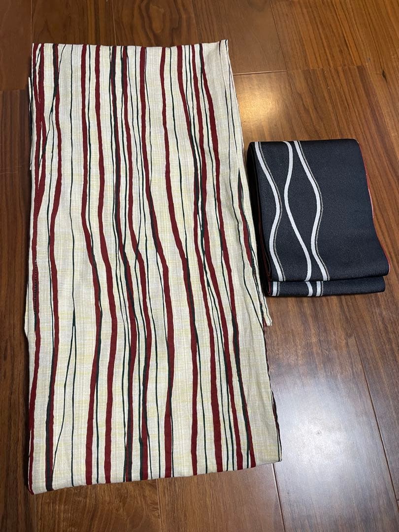 utatane 綿麻 先染めベージュ レトロ赤のよろけ縞　浴衣と帯セット