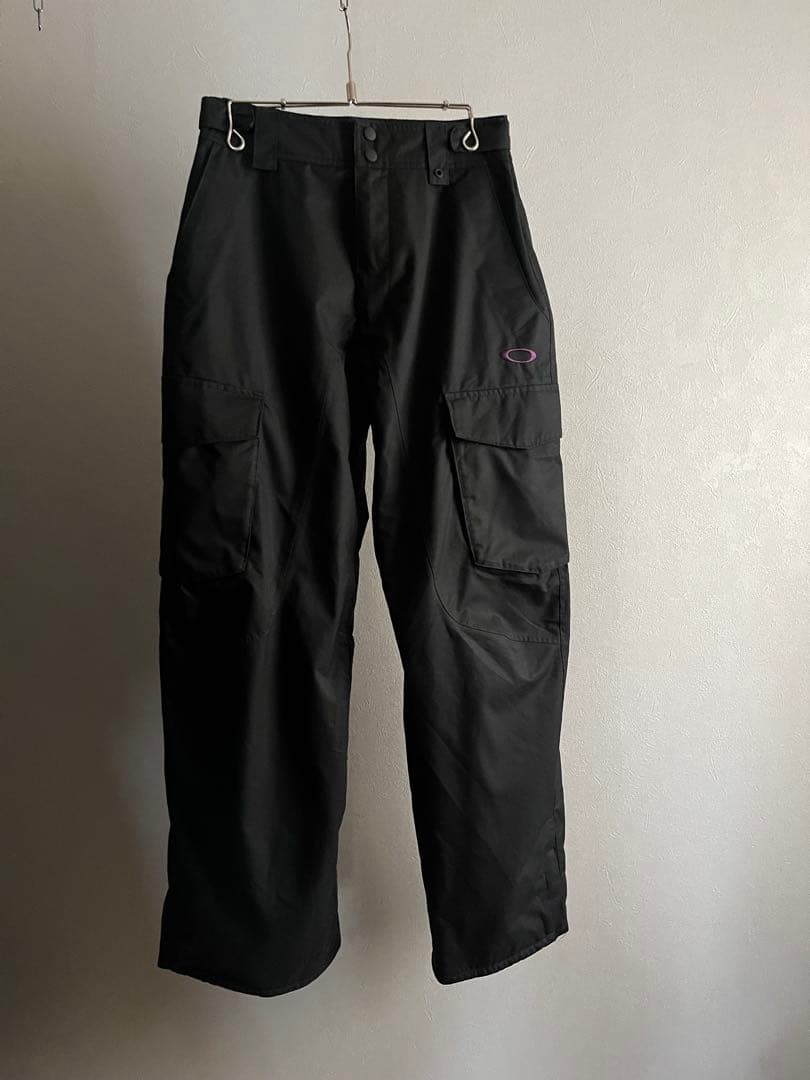 OAKLEY スノーボードパンツ ナイロンカーゴ ブラック スノボウェア