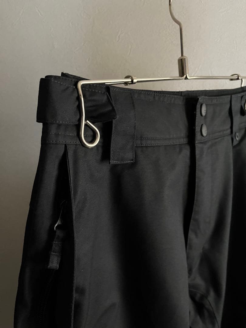 OAKLEY スノーボードパンツ ナイロンカーゴ ブラック スノボウェア