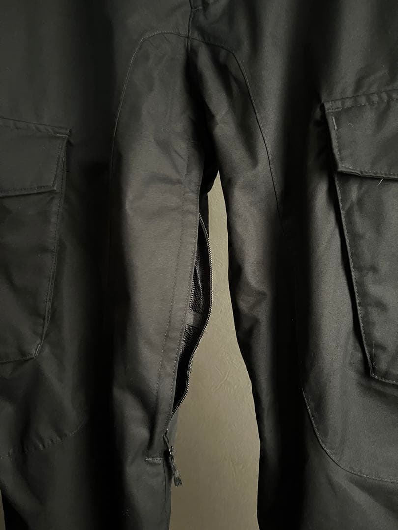 OAKLEY スノーボードパンツ ナイロンカーゴ ブラック スノボウェア