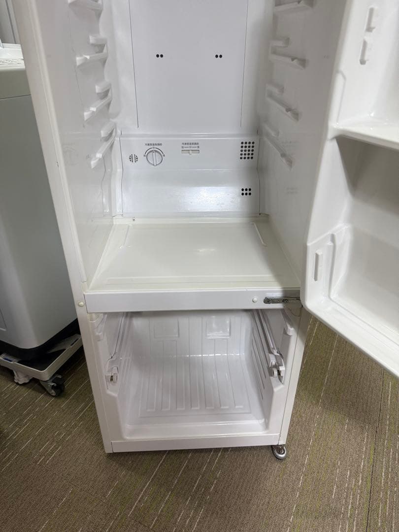 【洗浄消毒作業済】レトロ家電　National 冷凍冷蔵庫　NR-B16RA-W