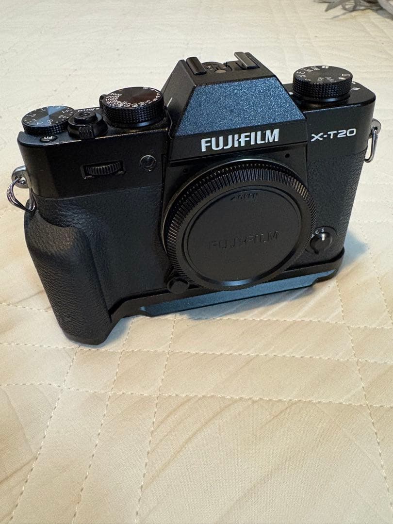 FUJIFILM X-T20 ミラーレスカメラ