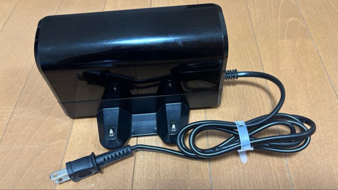 日立　お掃除ロボット　RV-X10J