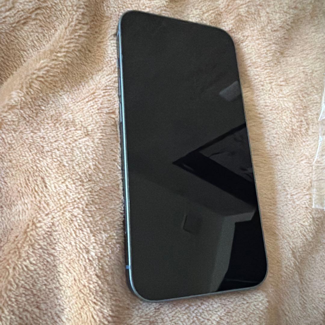 iPhone14 128 docomo SIMフリー　残債なし水色