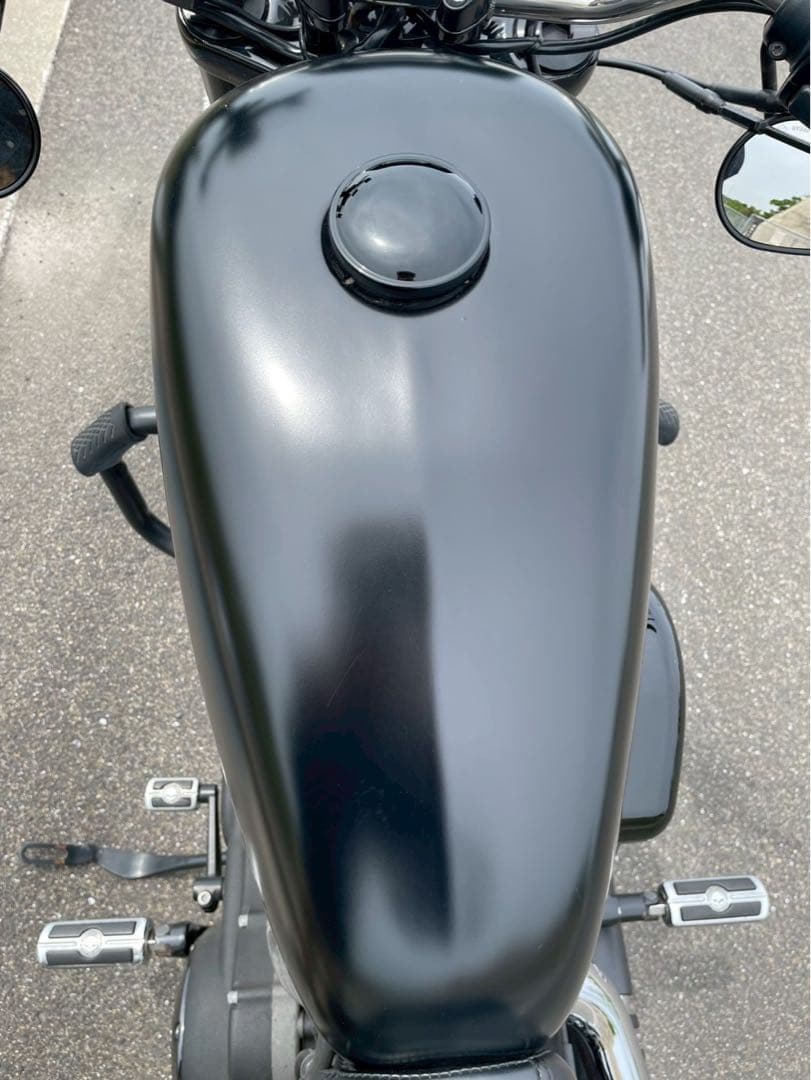 サイモンカスタムタンクカバー　ハーレー　スポーツスター