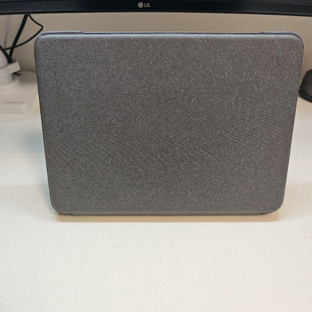 iPad本体 Bluetoothキーボード付き