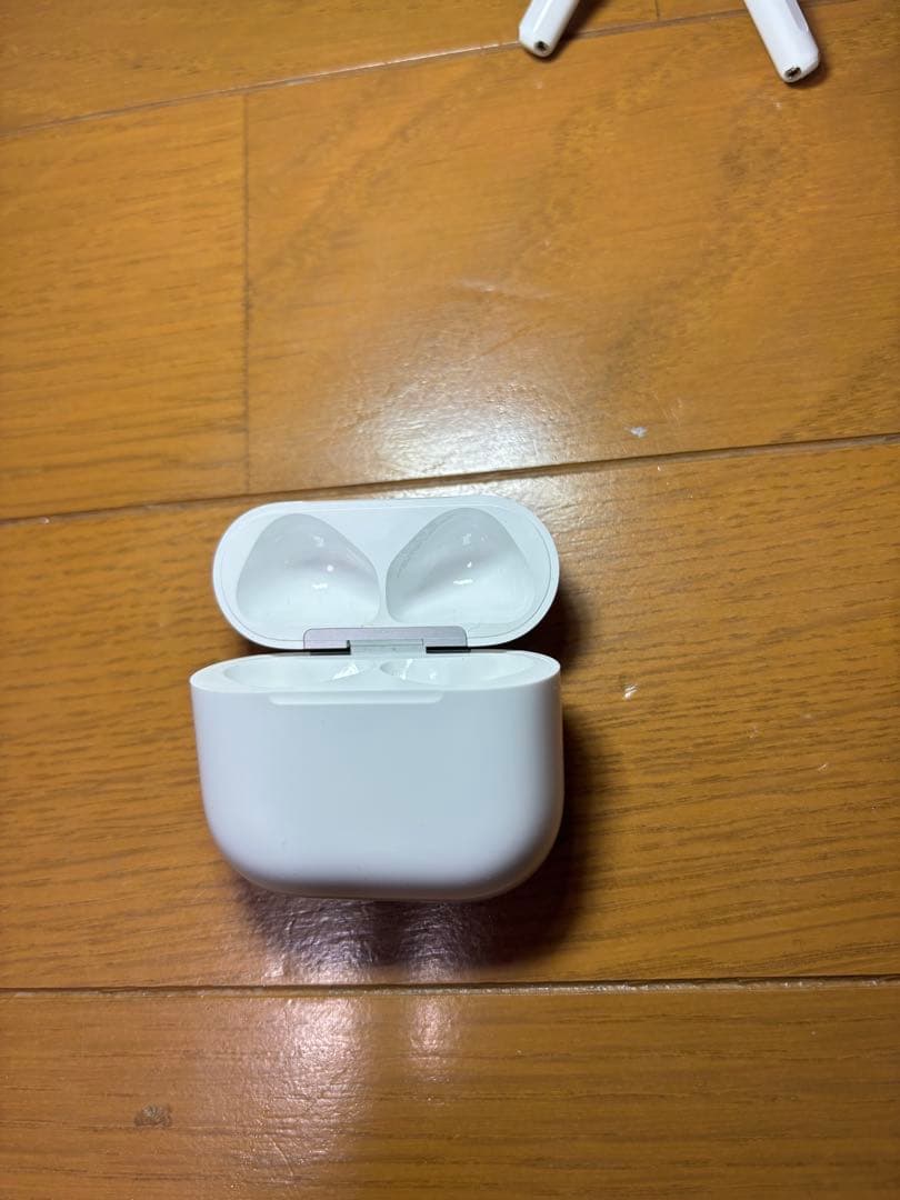 airpods4 ノイキャンありモデル　ANC
