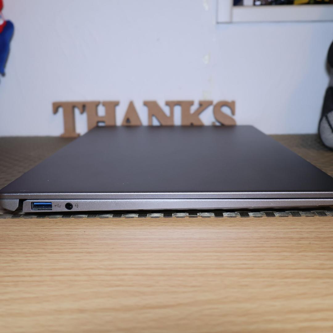 Win11公式対応10世代i5/メ16G/新品SSD/無線/TypeC/HDMI