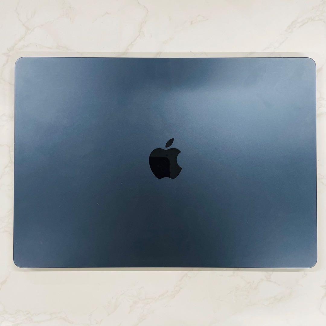 MacBook Air 2023 15インチ M2 8GB 256GB