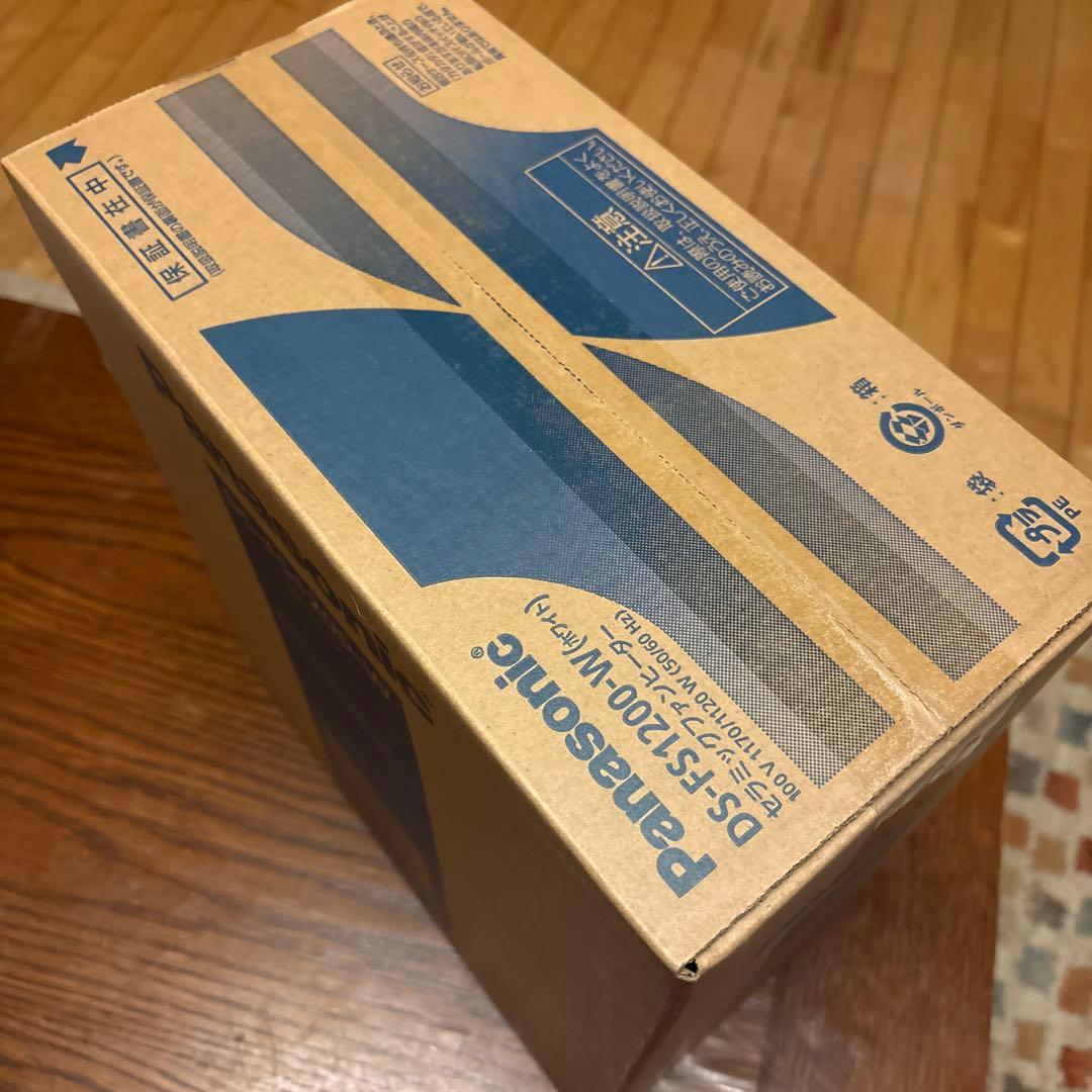 新品未開封 Panasonic セラミックファンヒーター DS-FS1200-W