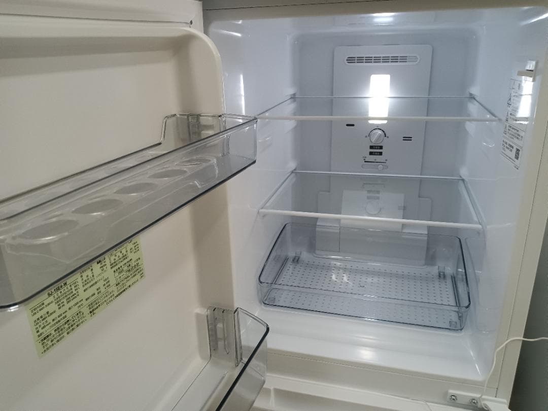 福井県近県送料無料 2ドア冷蔵庫 152L 2025年製 シャープ SJ-15E