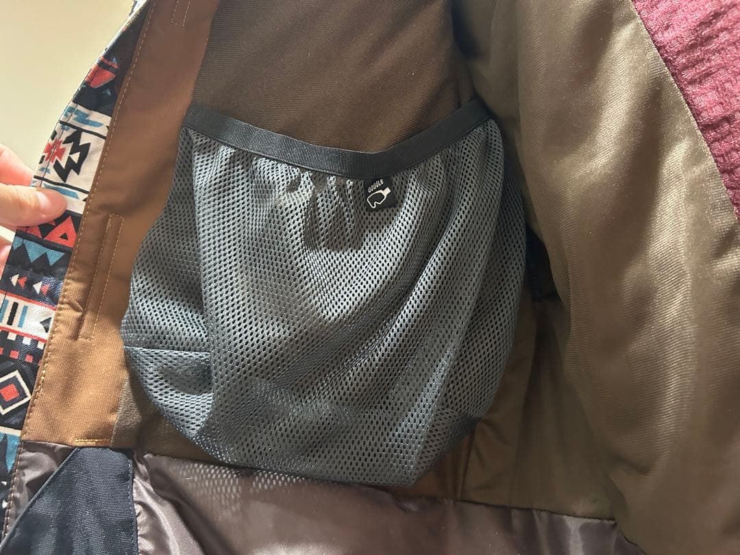 【美品！】ESTIVO EV女性用 Lサイズ エスティボ　スノーボードウェア