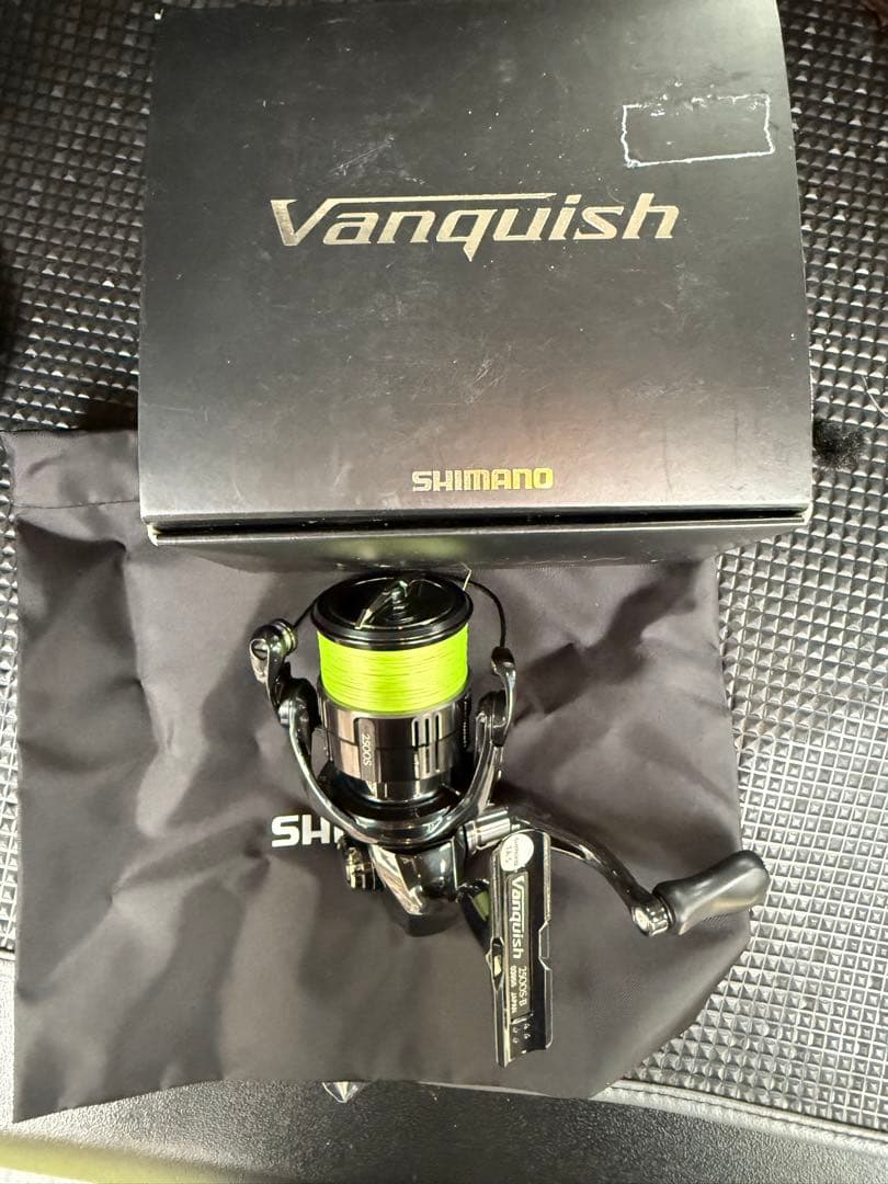 19 ヴァンキッシュ　2500S