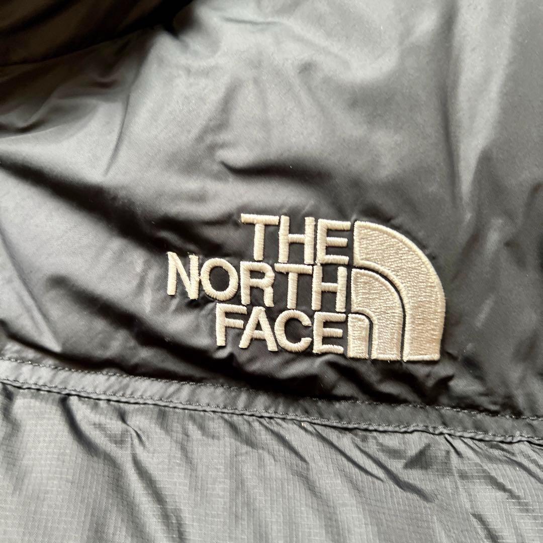 超希少サイズ　美品 ノースフェイス ダウンベスト 黒 メンズXL センターロゴ