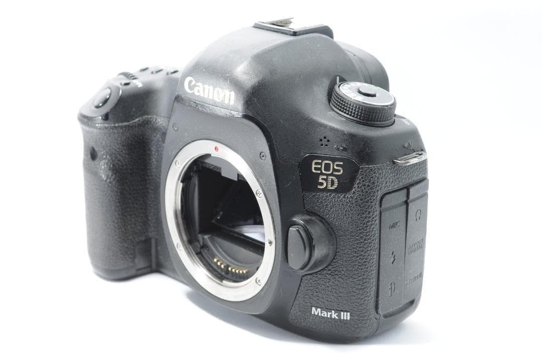 ハイアマチュアモデルの名機❗️Canon 5D Mark Ⅲ✨届いてすぐに使える