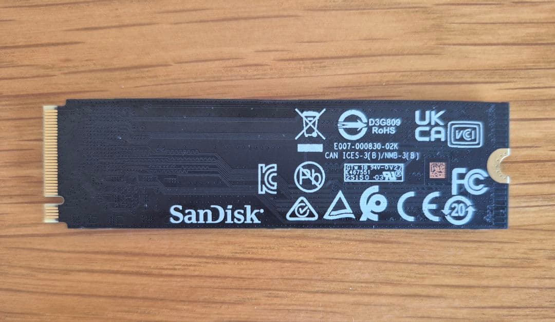 WD_BLACK SN7100 4TB NVMe SSD 健康状態100%