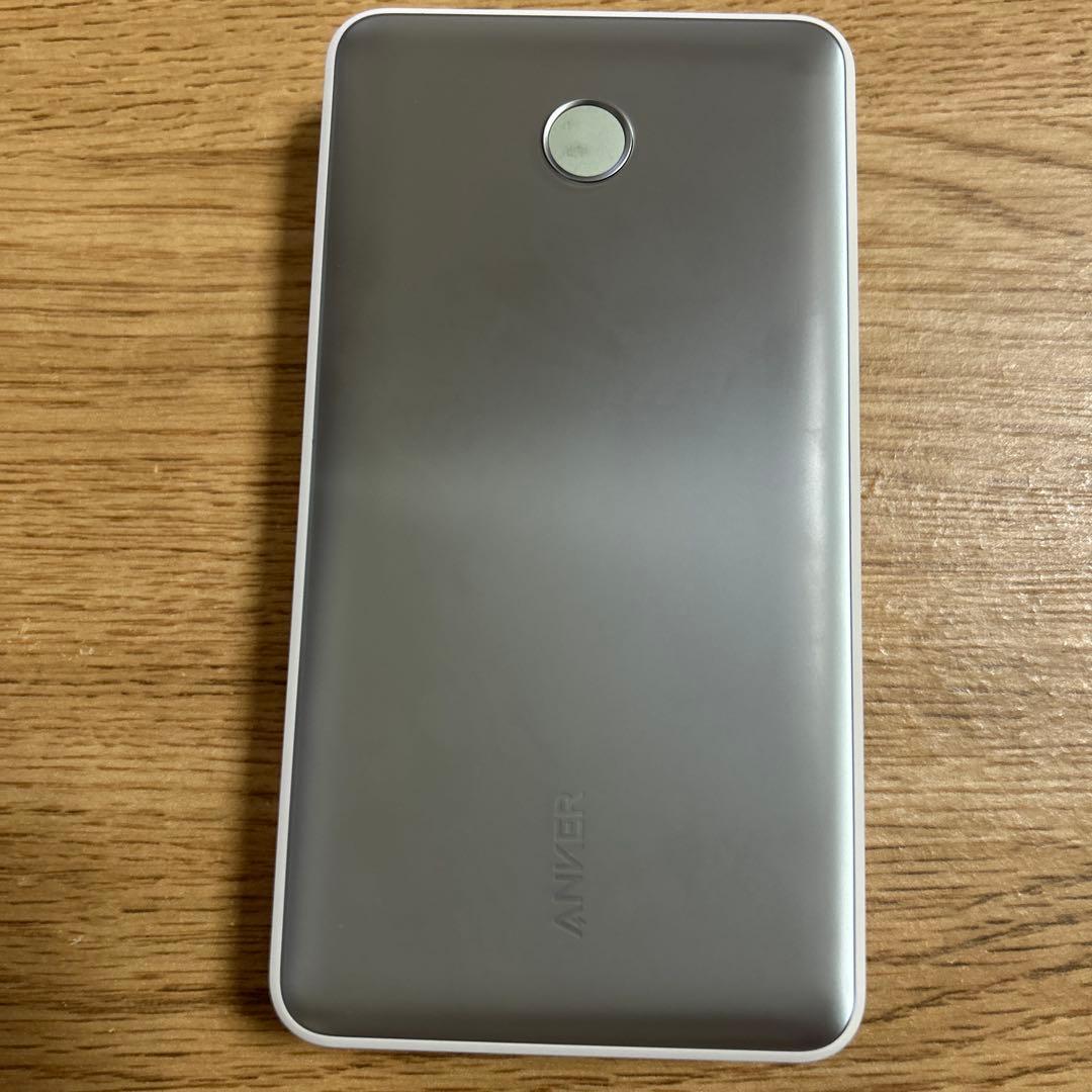 Anker PowerCore 24K モバイルバッテリー