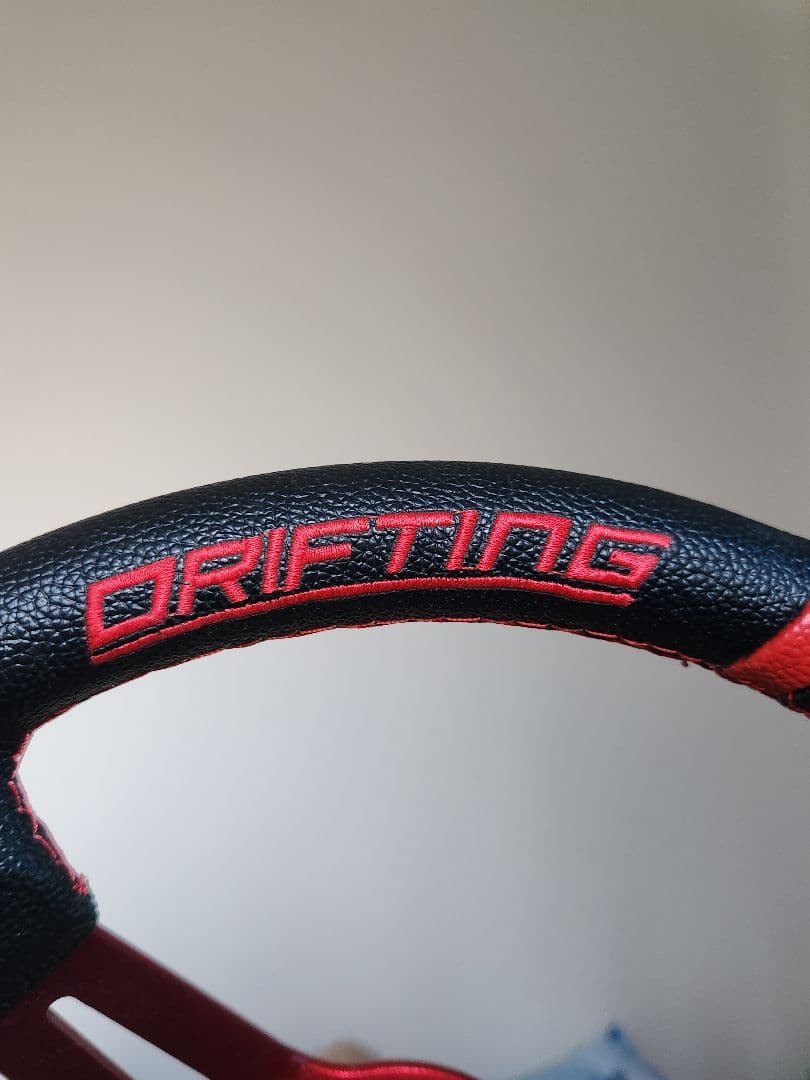 R*様 momo ドリフト ステアリング 【早い者勝ち】