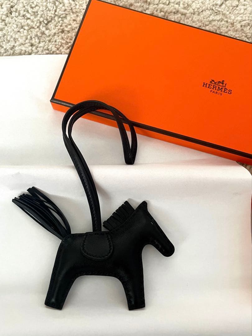 「HERMES」エルメス　ロデオチャーム　ソーブラック　black charm