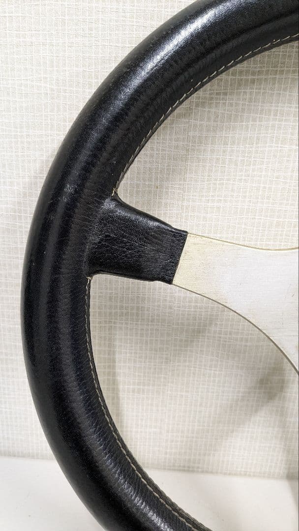 モモ　momo ジャッキースチュワート　ステアリング 旧車　約35π　当時物　太