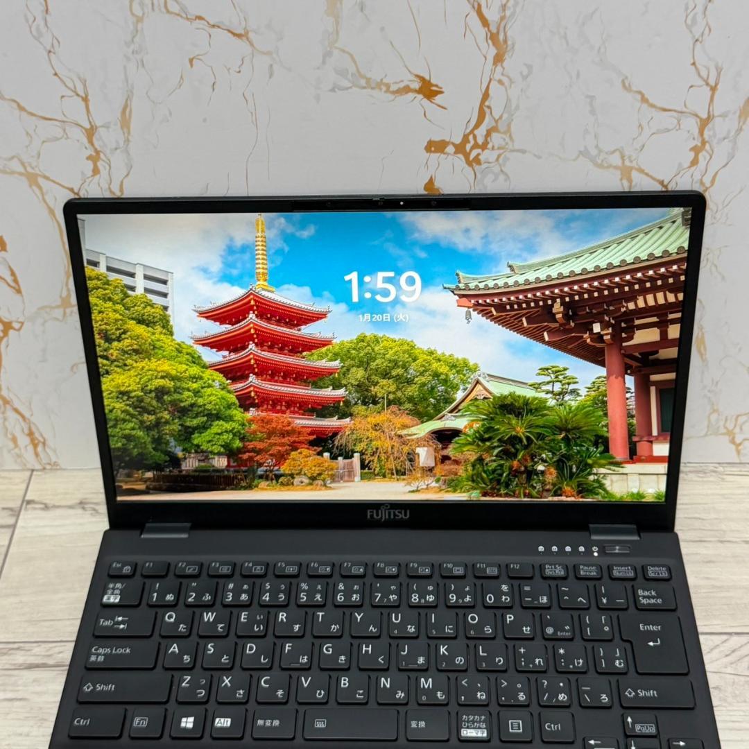 FUJITU ノートPC 第11世代 i5/8GB/256GB オフィス付き
