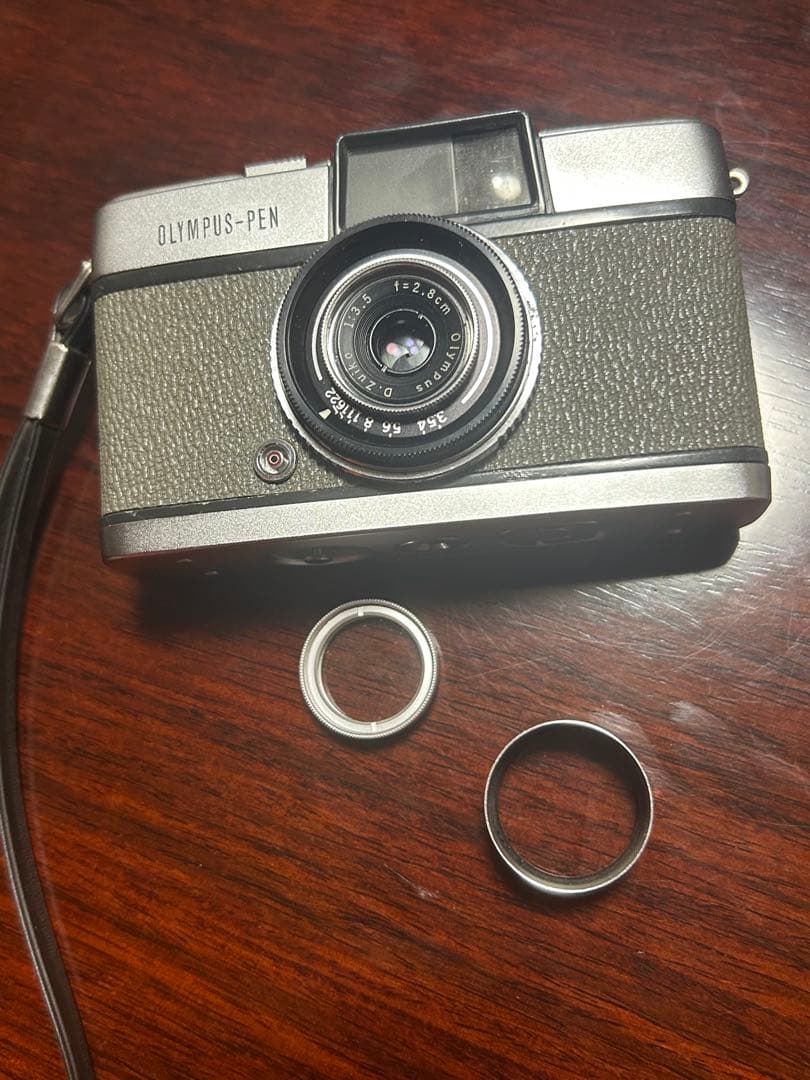 OLYMPUS-PEN （オリンパス初期型ペン） F2.8cm3.5