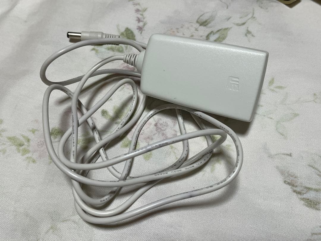 NEWA 美顔器 ゴールド 充電器付き