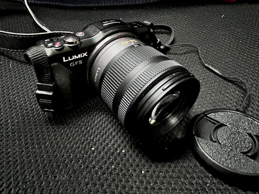 デジタルカメラ Panasonic LUMIX DMC-GF5 G VARIO 14-42mm