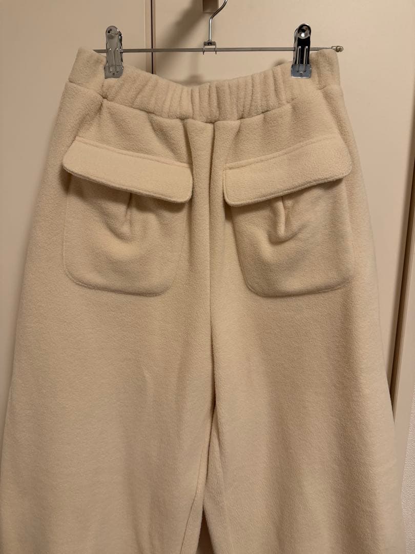 パンツ andmary Mary logo fleece pants ivory