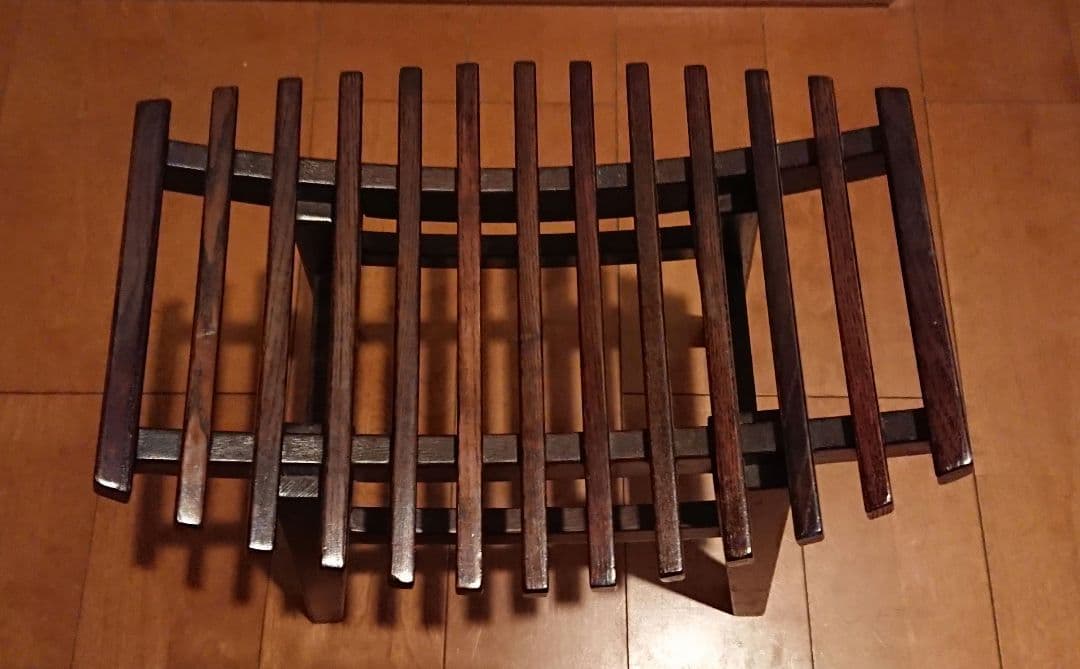 楡無垢材 格子スツール 黒 和モダン アンティーク 椅子 腰掛け 飾り台 天然木