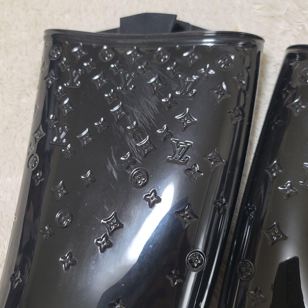 ルイヴィトン モノグラム レインブーツ ロング ラバー ドロップスライン