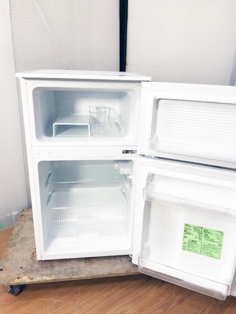 30日迄！22年製★COMFEE 90L 冷蔵庫【RCT90WH/E】