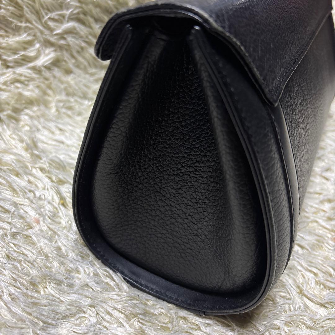 Burberrys フォーマル ハンドバッグ 筒形 ノバチェック 黒 ブラック