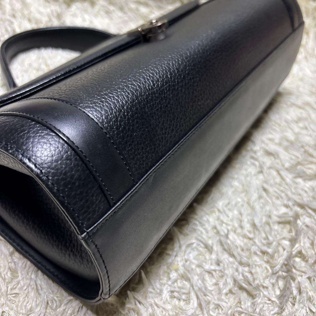 Burberrys フォーマル ハンドバッグ 筒形 ノバチェック 黒 ブラック